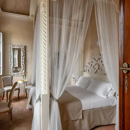 Palazzo Novello Hotell 3*